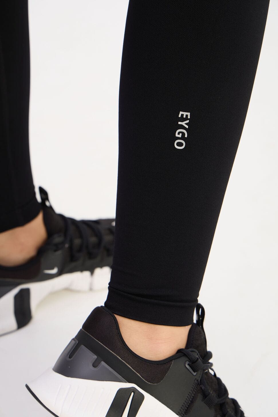 Noir-Deep Black